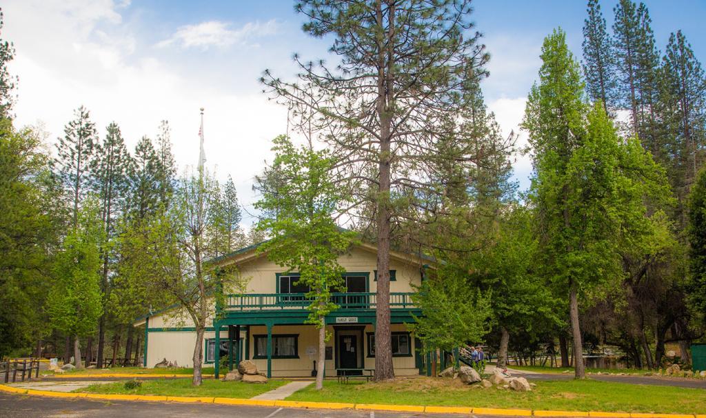 Yosemite Lakes Bunkhouse Cabin 34 Harden Flat Exterior foto